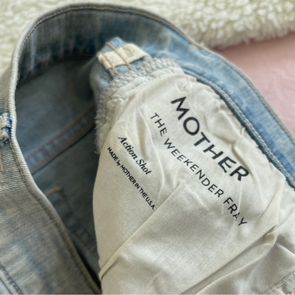 Mother - The Weekender Fray in Action Shot 24 - Picture 2 of 6